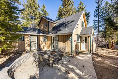 Exterior - 547 Chipmunk, Big Bear Lake, CA 92315 photo 1 of 8