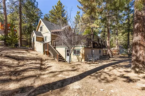Exterior - 547 Chipmunk, Big Bear Lake, CA 92315 photo 8 of 8