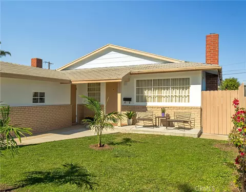 3929 W W 119th Pl, Hawthorne, CA 90250