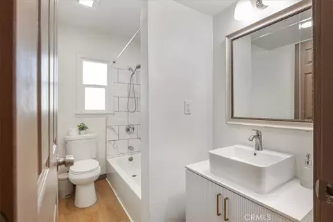 Bath - 705 S 2nd Ave, Barstow, CA 92311 photo 1 of 1