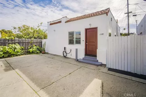1216 E Barcelona, Long Beach, CA 90813