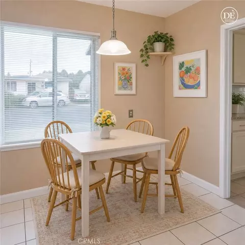 Dining - 6449 Lemon Ave, Long Beach, CA 90805 photo 1 of 1