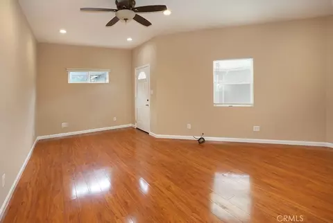 Living - 6449 Lemon Ave, Long Beach, CA 90805 photo 7 of 8