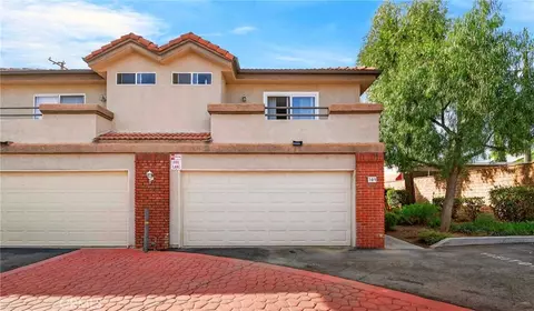 1215 N San Gabriel #309, Azusa, CA 91702