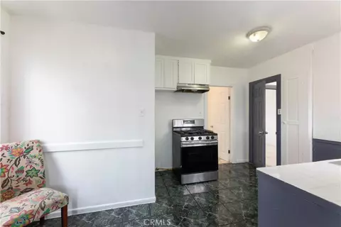Entry Way - 2000 Pacific, Long Beach, CA 90806 photo 2 of 3