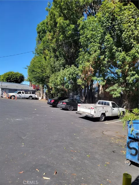 1702 N Long Bch, Compton, CA 90221 photo 3