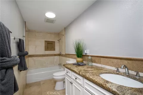 Bath - 1126 Naples, Placentia, CA 92870 photo 3 of 3