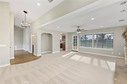 Living - 18434 Ramona View Dr, Ramona, CA 92065 photo 6 of 9