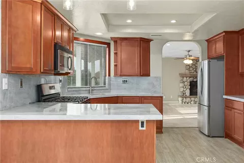Kitchen - 18434 Ramona View Dr, Ramona, CA 92065 photo 3 of 3