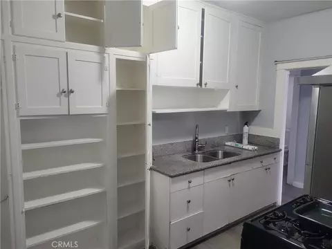 Other - 1050 E Hellman St, Long Beach, CA 90813 photo 3 of 5