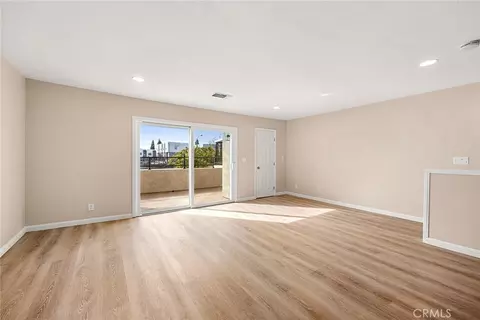 Living - 1115 Rosecrans, Fullerton, CA 92833 photo 3 of 4