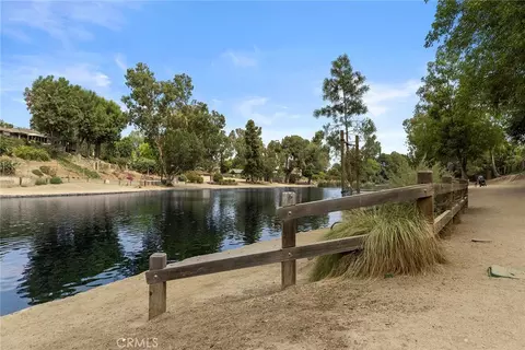 View/Area - 1115 Rosecrans, Fullerton, CA 92833 photo 3 of 4