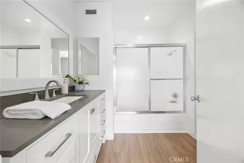 Bath - 1115 Rosecrans, Fullerton, CA 92833 photo 2 of 3