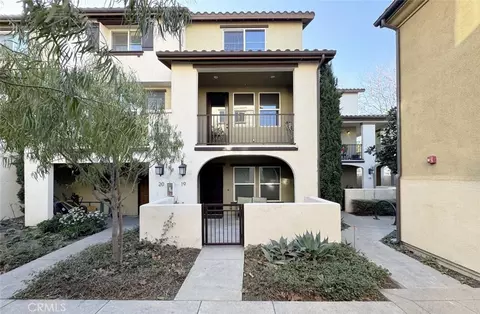 1530 W 1st #19, Santa Ana, CA 92703