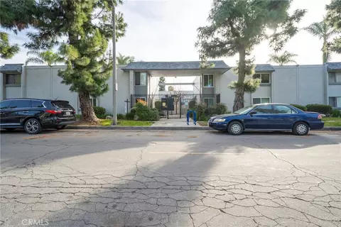 5500 Ackerfield Ave #105, Long Beach, CA 90805