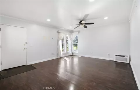 Living - 1800 E Heim #29, Orange, CA 92865 photo 4 of 5