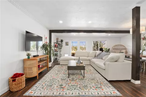 1301 Stone St, Los Angeles, CA 90063