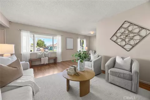 1836 W Southgate, Fullerton, CA 92833