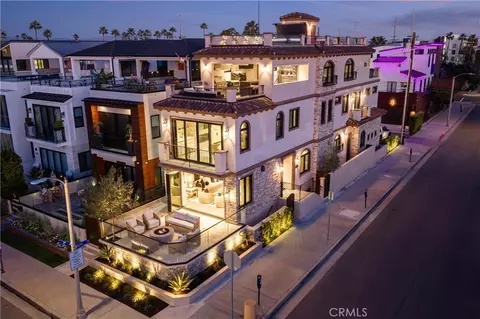 302 3rd, Huntington Beach, CA 92648