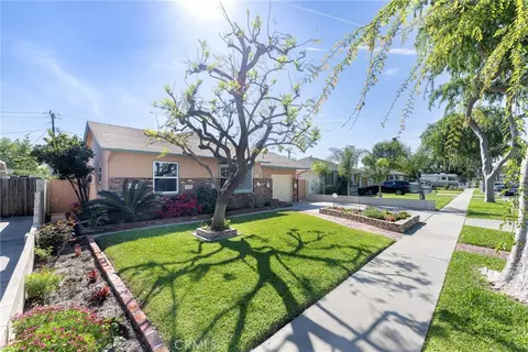 2404 W Ash Ave, Fullerton, CA 92833