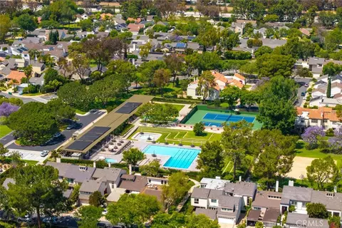 View/Area - 4676 Sierra Tree Ln, Irvine, CA 92612 photo 5 of 11