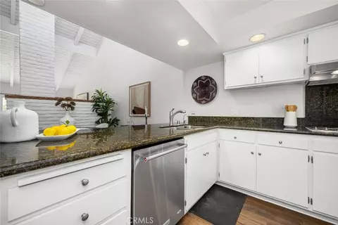 Kitchen - 4676 Sierra Tree Ln, Irvine, CA 92612 photo 5 of 5