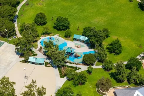 View/Area - 4676 Sierra Tree Ln, Irvine, CA 92612 photo 9 of 11