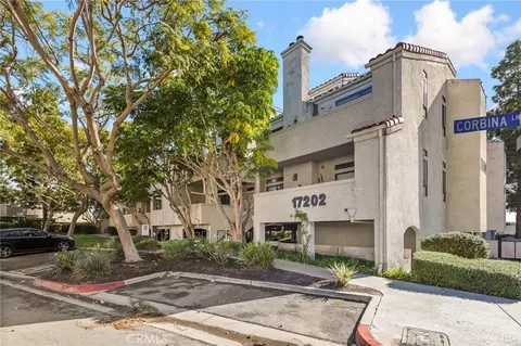 17202 Corbina Ln #202, Huntington Beach, CA 92649