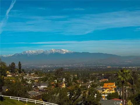 14312 Martin, Riverside, CA 92503