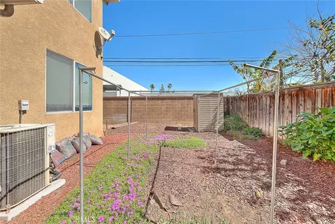 Exterior - 11140 Bridgepoint Ct, Riverside, CA 92505 photo 6 of 18