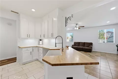 Kitchen - 11767 Highgrove Ct, Adelanto, CA 92301 photo 4 of 4