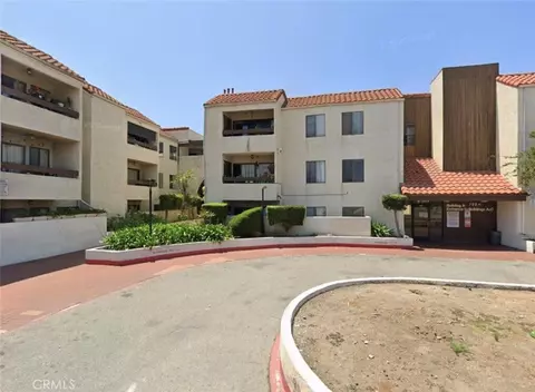 700 W 3rd #314, Santa Ana, CA 92701