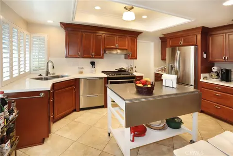 6520 E Paseo El Greco, Anaheim, CA 92807