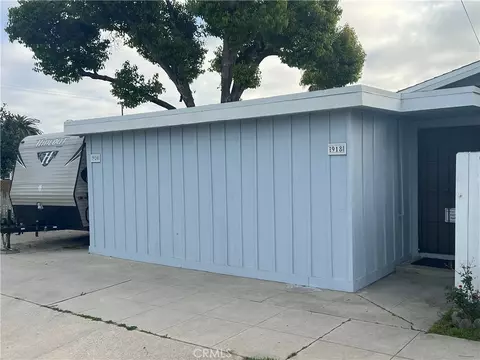 918 Grand, Long Beach, CA 90804