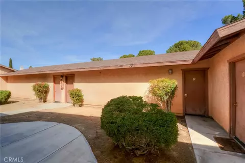 Exterior - 16462 Kalo, Apple Valley, CA 92307 photo 6 of 20