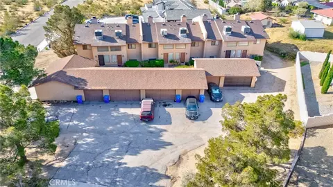 View/Area - 16462 Kalo, Apple Valley, CA 92307 photo 3 of 9