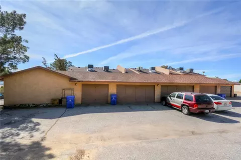 Exterior - 16462 Kalo, Apple Valley, CA 92307 photo 3 of 20