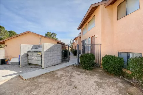 Exterior - 16462 Kalo, Apple Valley, CA 92307 photo 9 of 20