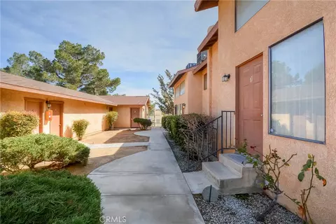 Exterior - 16462 Kalo, Apple Valley, CA 92307 photo 8 of 20