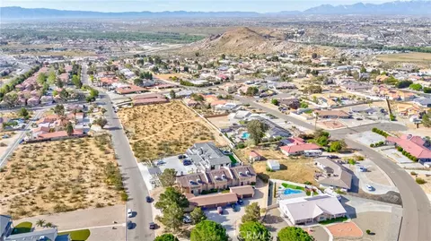View/Area - 16462 Kalo, Apple Valley, CA 92307 photo 7 of 9