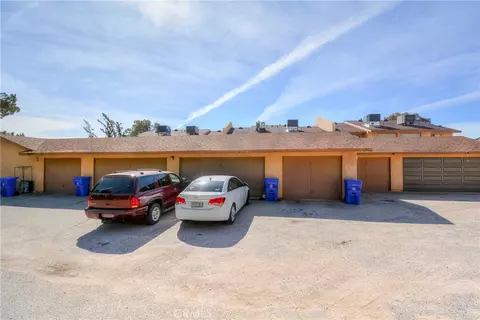 Exterior - 16462 Kalo, Apple Valley, CA 92307 photo 10 of 20