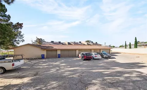 Exterior - 16462 Kalo, Apple Valley, CA 92307 photo 13 of 20