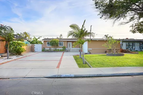 9802 Chanticleer, Anaheim, CA 92804