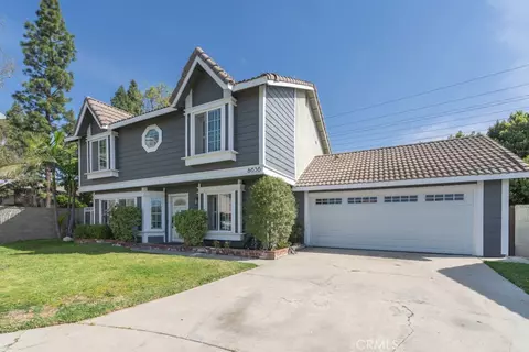 8636 Rancho Cerona Dr, Paramount, CA 90723