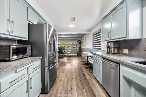 Kitchen - 634 E Adams Ave, Orange, CA 92867 photo 4 of 6