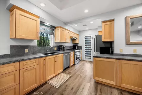 Kitchen - 634 E Adams Ave, Orange, CA 92867 photo 5 of 6