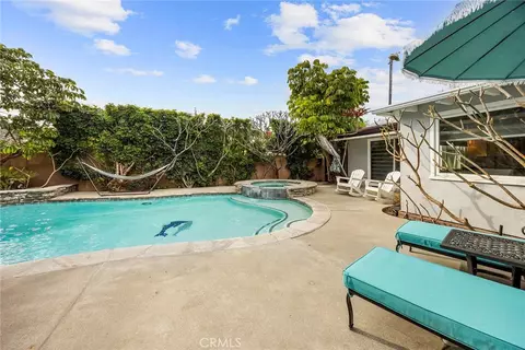 Exterior - 634 E Adams Ave, Orange, CA 92867 photo 6 of 9