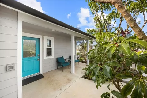 Exterior - 634 E Adams Ave, Orange, CA 92867 photo 5 of 9
