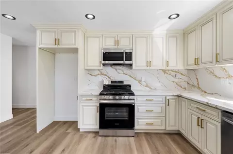 Kitchen - 7905 Amethyst, Rancho Cucamonga, CA 91730 photo 5 of 5