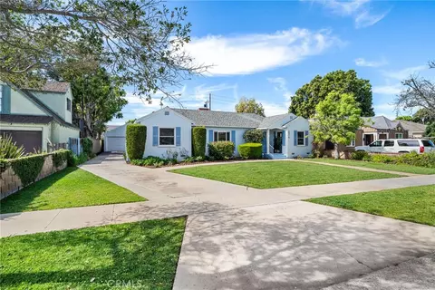 2314 Oakmont Ave, Santa Ana, CA 92706